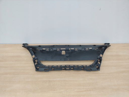 PEUGEOT 5008 3008 2 II GRILLE SZKIELET