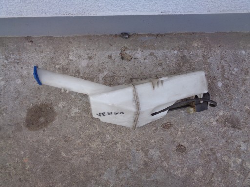 БАЧОК ОМЫВАТЕЛЯ КОМПЛЕКТ. KIA VENGA IX20 2009-