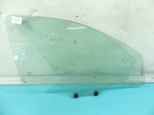 СКЛО ПЕРЕДНЬОЇ ПРАВОЇ ДВЕРІ PEUGEOT 301