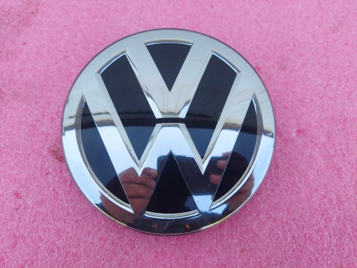 3G0853601A - VW PASSAT B8 TOURAN 15- ЭМБЛЕМА С СЕТКОЙ ДЛЯ РАДАРА