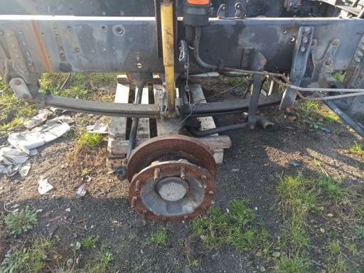 Volvo fl6 240 05r передняя пружина