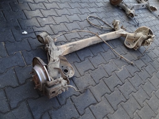 D4FD - Kia carens iv 2013 балка підвіски повна орг