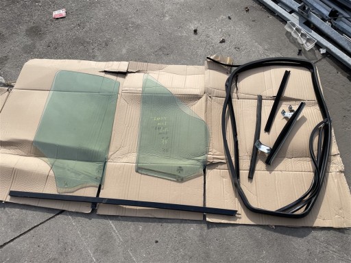 2014-2023 - 2X ДВЕРНОЕ СТЕКЛО ПЕРЕДНЕЕ ПРАВОЕ + ПРОКЛАДКА FORD TRANSIT MK8 14-