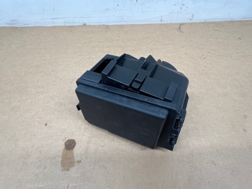 Audi A1 8X 1.0 TSI cover compartment of fuses 6C0907361F 6C0937132C