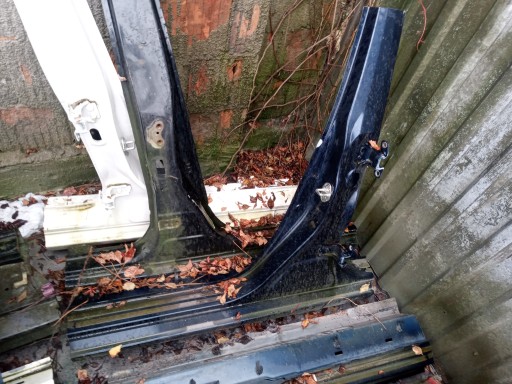 MAZDA 6 III GJ '12 - ЦЕНТРАЛЬНА СТІЙКА, ЛІВА ЧВЕРТЬ