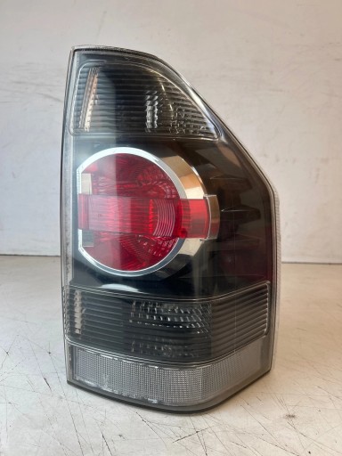light rear part rear right Mitsubishi Pajero IV