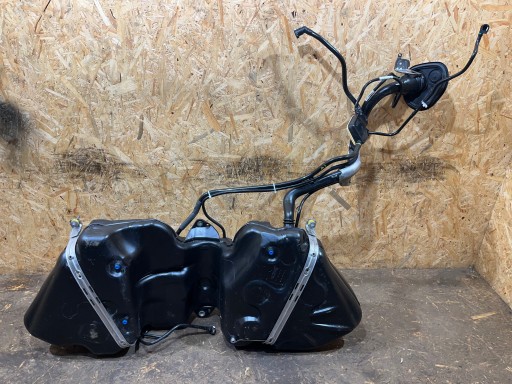 IDEALNY KPL. tank MERCEDES W206 C300 Benzin 1