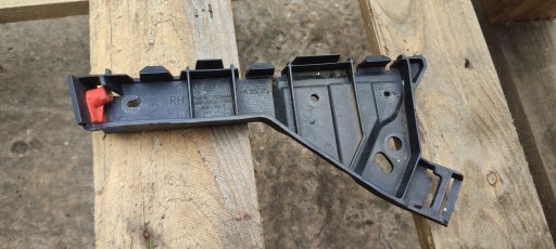 Suppporto montaggio paraurti Destra Anteriore INSIGNIA A 13238444