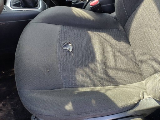 Sitze KOMPLET links rechts Sitz heck + Seiten PEUGEOT 301 und 301 Sedan