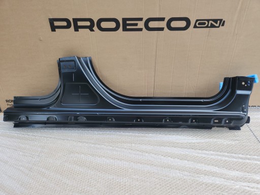 PEUGEOT 2008 I PROG СТОЙКА ПРАВАЯ НОВАЯ 13-19