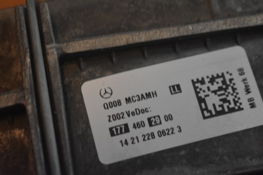IDEALNA Piantone sterzo usato MERCEDES W177 W118 1 9