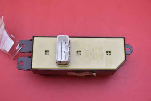 control panel of the window EU 93570-26100 HYUNDAI SANTA FE 1 and 00-04