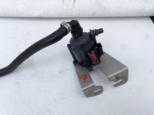 FIAT DUCATO 2.3 E6 16- Supplémentaire Pompe eau moteur auxiliaire PIERBURG 52113825 52148813