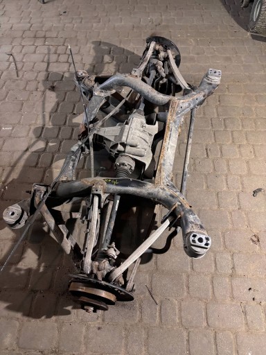 YQP1146, YQP1146 - Audi q7 4l 2009 балка заднего моста 3.0 tdi в сборе