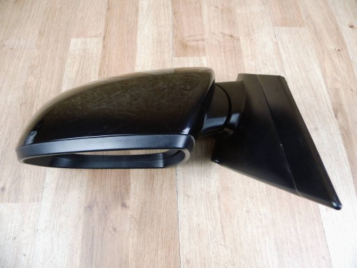 Hyundai Tucson III 2015-2020 mirror left (16 of cables - vertical)