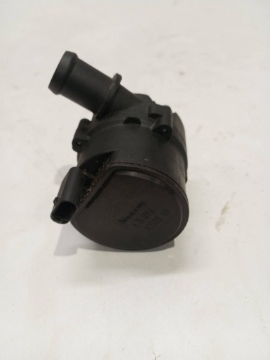 kiegészítő vízpumpa SKODA KAMIQ 5Q0965567H