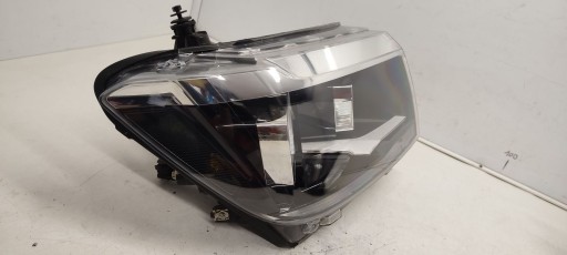 light front front right VW Crafter II