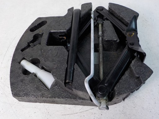 FORD MONDEO IV CRIC MARTINETTO 7S71-17009-BC Leva del cambio chiave WKRETKA