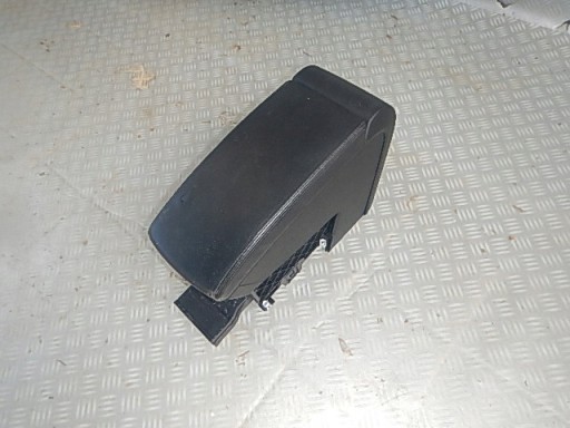 19811981TDYJTFGIUKJ - VW PASSAT B6 Lift підлокітник