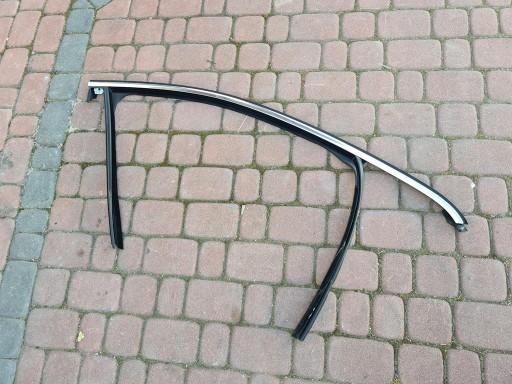 Zgarniacz gasket window chrom front front right Opel Insignia B