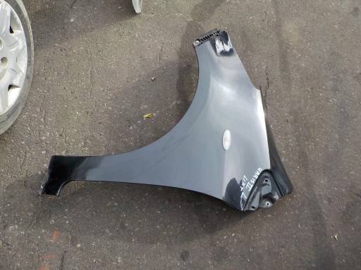 fender left front toyota yaris II LIFT