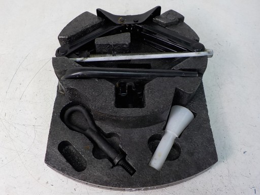 FORD MONDEO IV CRIC MARTINETTO 7S71-17009-BC Leva del cambio chiave WKRETKA