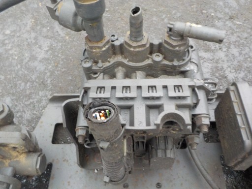 ACTROS MP4 КЛАПАН ПОДУШКИ ECAS