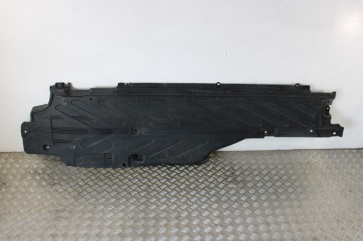 abdeckung Blende Abdeckung Unterfahrschutz rechts A2056842000 MERCEDES C-KLASA W205