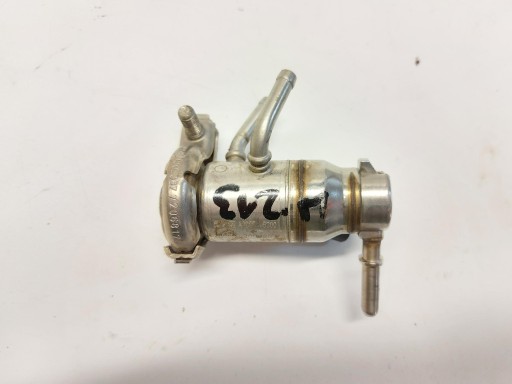 MERCEDES W213 E300de Kombi 2.0 CDI injector AdBlue A0004904100