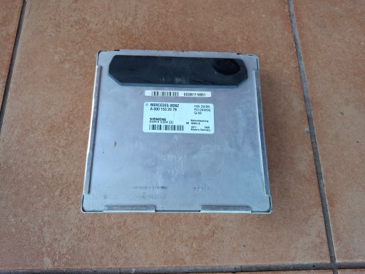 5WK9 0384 - Компьютер двигателя mercedes w203 2.0 компрессор a0001532579