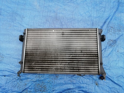 Вентилятор водяного охлаждения vw caddy iii 2.0sdi 1k0121207t