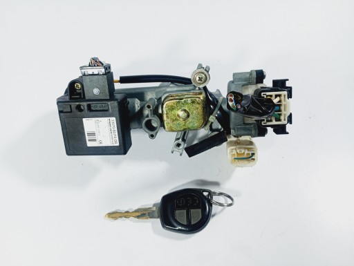 ignition z with key OE 3397062J10DB Suzuki Swift III 05-12
