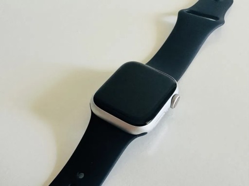 Apple Watch Series 8 41MM GPS + Cellular Silver Bez zámků za 9528