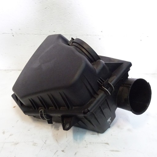 BMW 5 E60 E61 Obal filter vzduchový 7792416