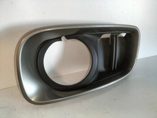 grille grid of a bumper front left MINI COUNTRYMAN S F60 17