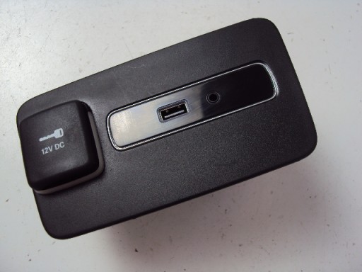 01561182090 - РАЗЪЕМ AUX USB ALFA ROMEO GIULIA 2016-