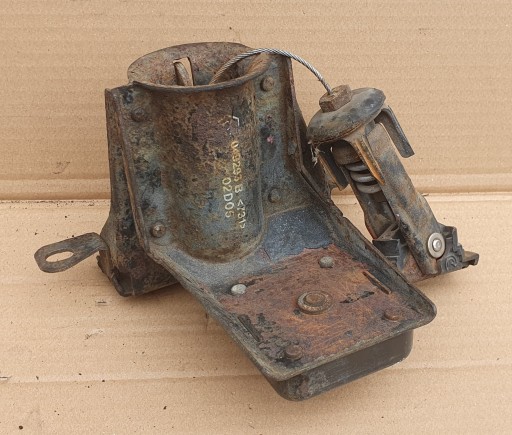 RENAULT ESPACE IV ЛІФТ ЗАПАСНОГО КОЛЕСА 049293B