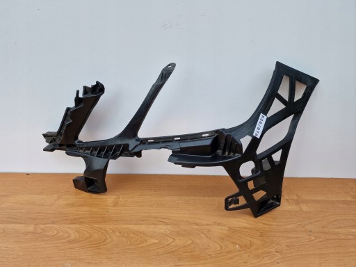 MERCEDES E-KLASA 212 AMG left bumper bracket front