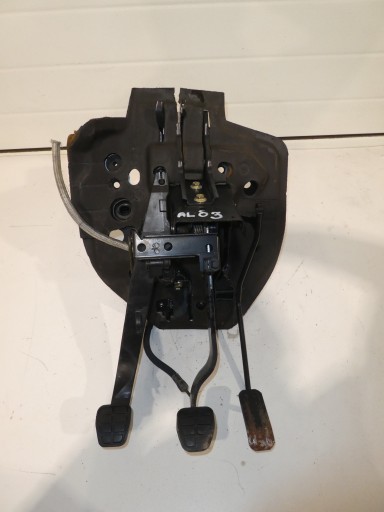 SERVO PUMPA KOČNICE PEDALE VW T4 701612101