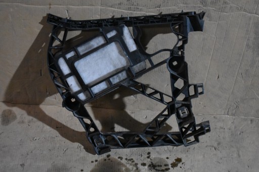 IDEALNY bumper bracket rear right MERCEDES W166 1