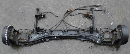 Nissan nv200 10 r балка підвіски задній міст абс