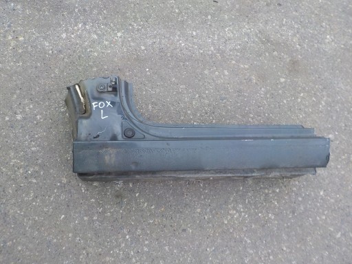 2007r - лівий поріг VW fox 3D 2007
