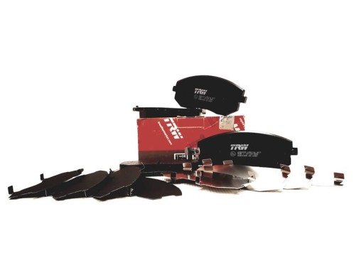 TRW ТОРМОЗНЫЕ КОЛОДКИ ПЕРЕДНИЕ GDB3328