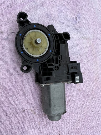 Электродвигатель стеклоподъемника левый передний vw transporter t5 7e0959802b