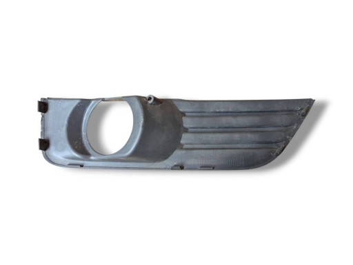 side grid of a bumper left side Ford Focus 2 2005 4M51-19953-AE