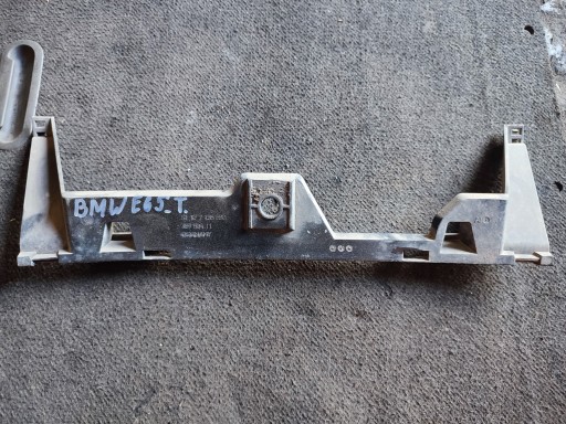Gehäuse hinten der Stoßstange BMW E65 7135590