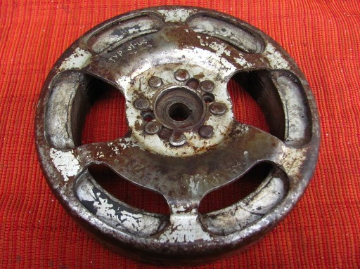 МАГНИТНОЕ КОЛЕСО - SHL M11 175 - M06 - ОРИГИНАЛ - 1965 ГОД