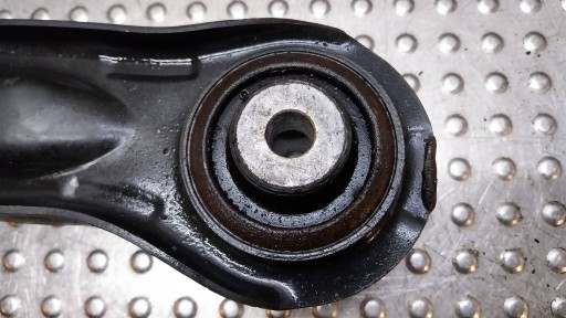 arm right front A6383300110 MERCEDES VITO W638 96-03