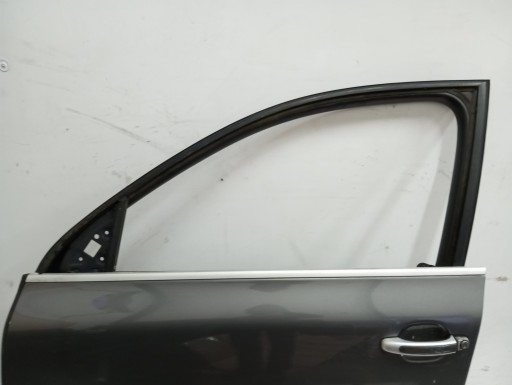dvere Ľavé predné PORSCHE CAYENNE 09R