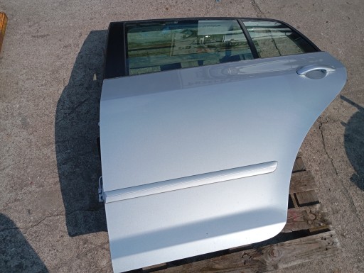 5M0 5 - Дверь задняя левая vw golf vi plus la7w